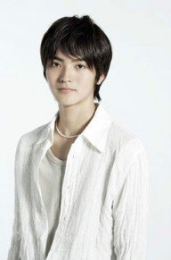 山本凉介
